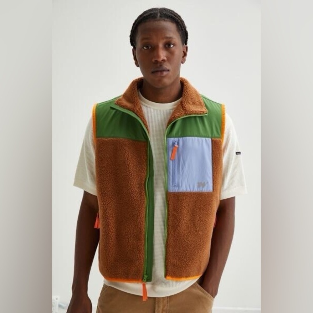 Urban Outfitters Without Walls Colorblock Sherpa Vest size medium